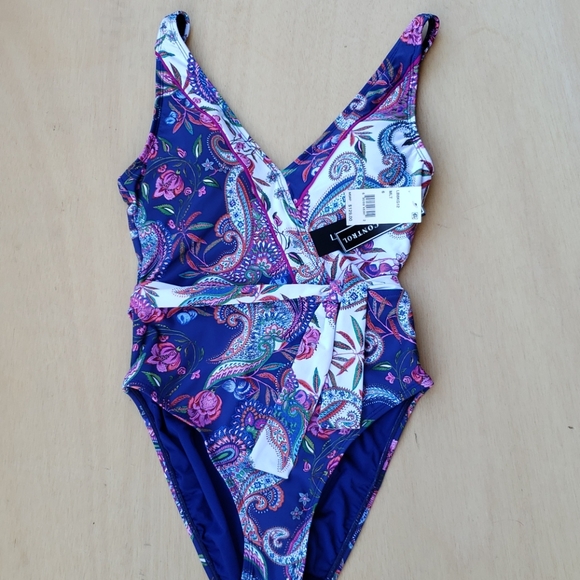 La Blanca Other - La Blanca Floral print one piece swimsuit NWT